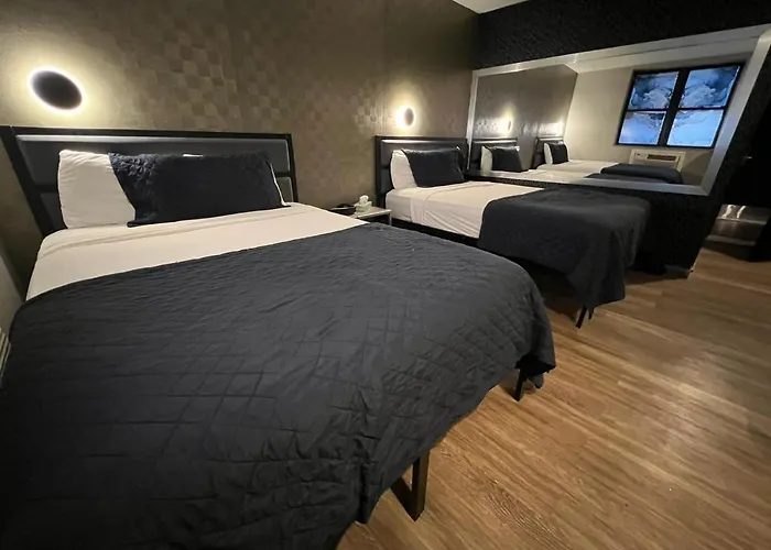 Cabana Hotel Yankee Stadium